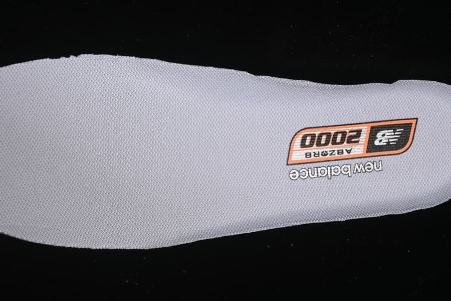 New Balance 2000 Rose Sugar Monarch Burgundy