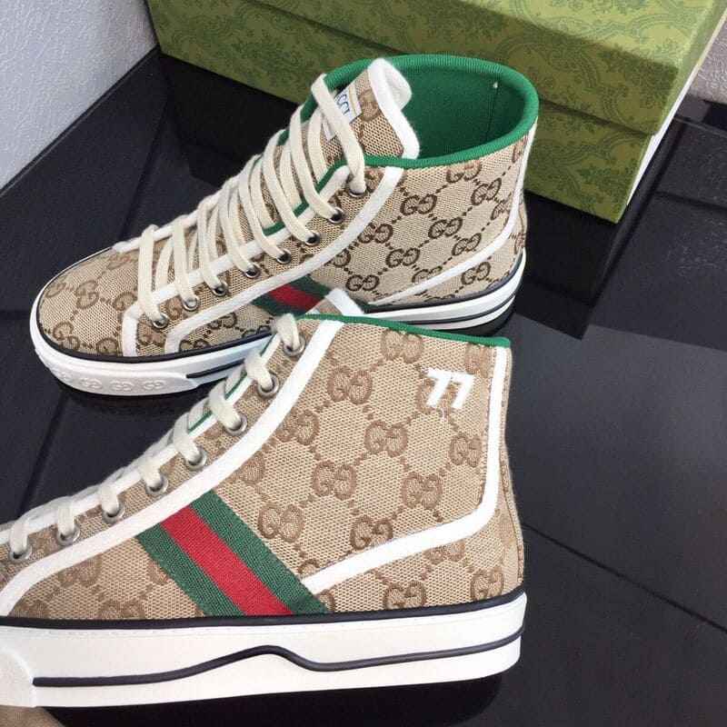 Gucci 1997 High Beige