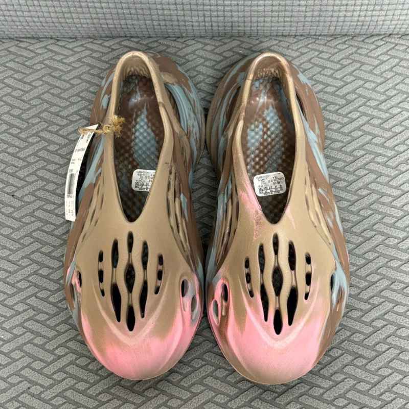 Adidas Yeezy Foam Runner Sand