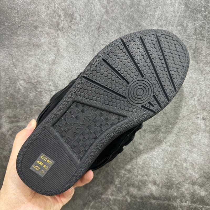 Lanvin Curb Triple Black