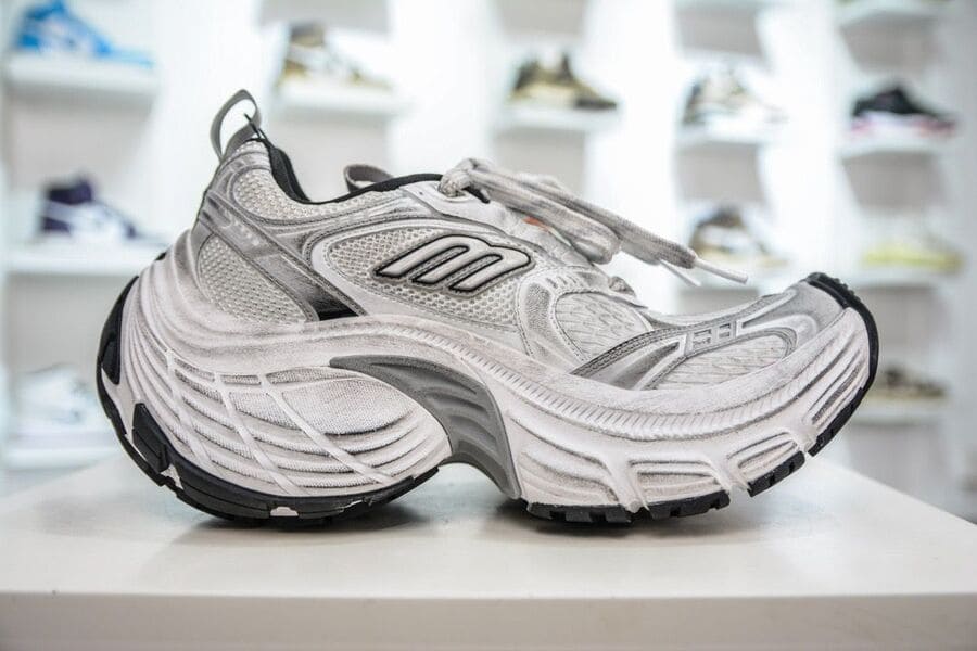 Balenciaga 10XL Sneackers Cinza