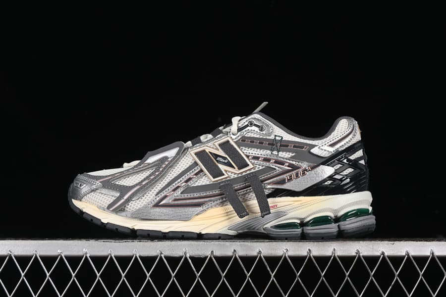 New Balance 1906A Tech Explosion Silver