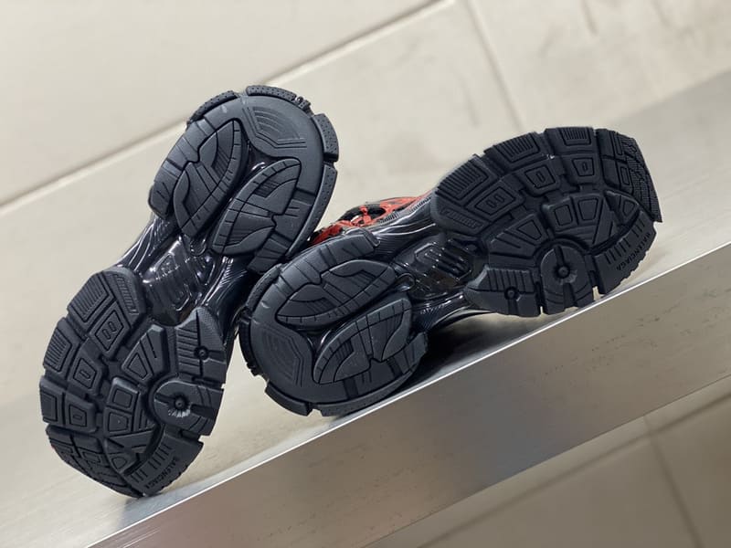 Pronta Entrega - Balenciaga Runner Graffiti Sneaker Black