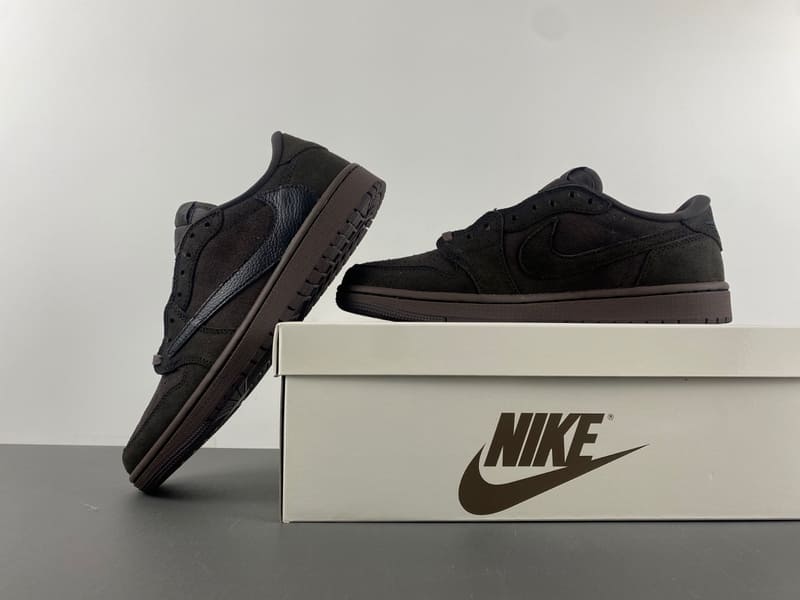 Travis Scott x Air Jordan 1 Low OG SP Velvet Brown Dark Mocha