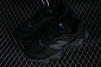 New Balance 9060 Triple Black
