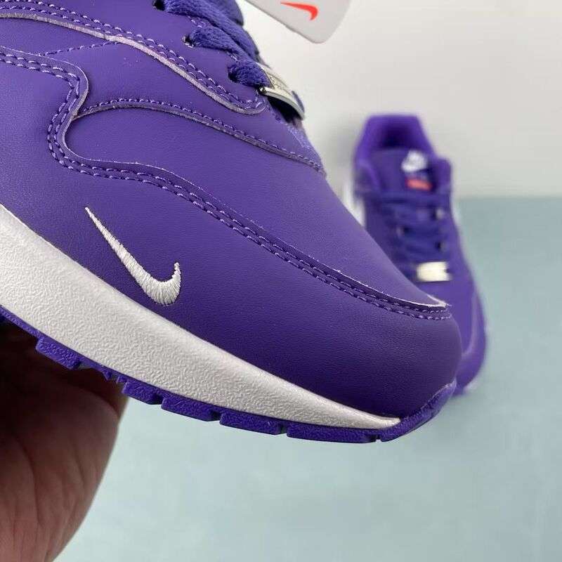 Air Max 1 x Supreme '87 SP Varsity Purple