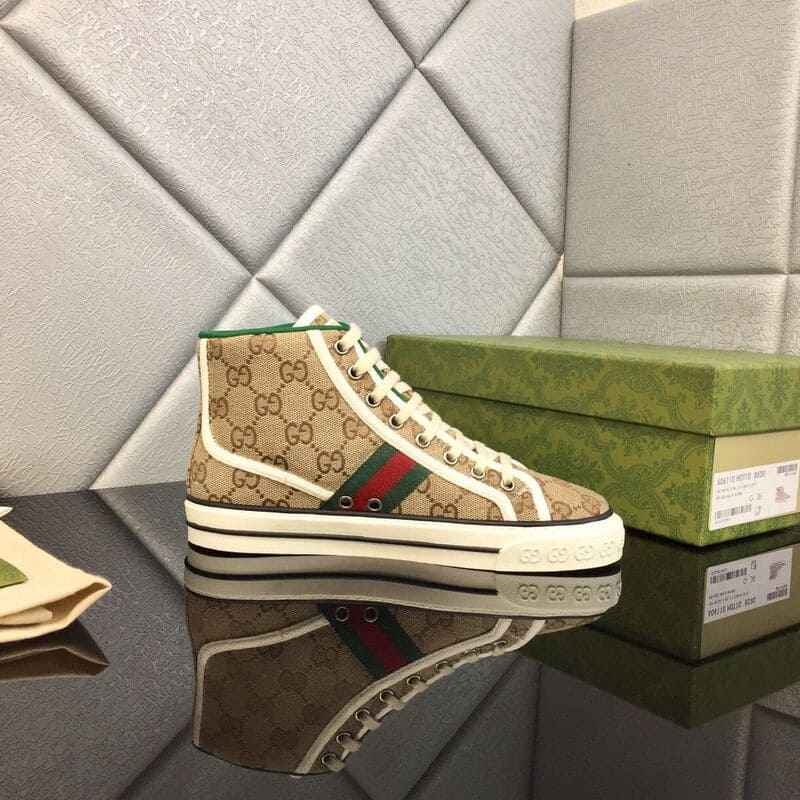 Gucci 1997 High Beige