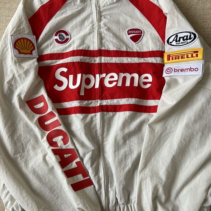 Jaqueta Supreme x Ducati Branca