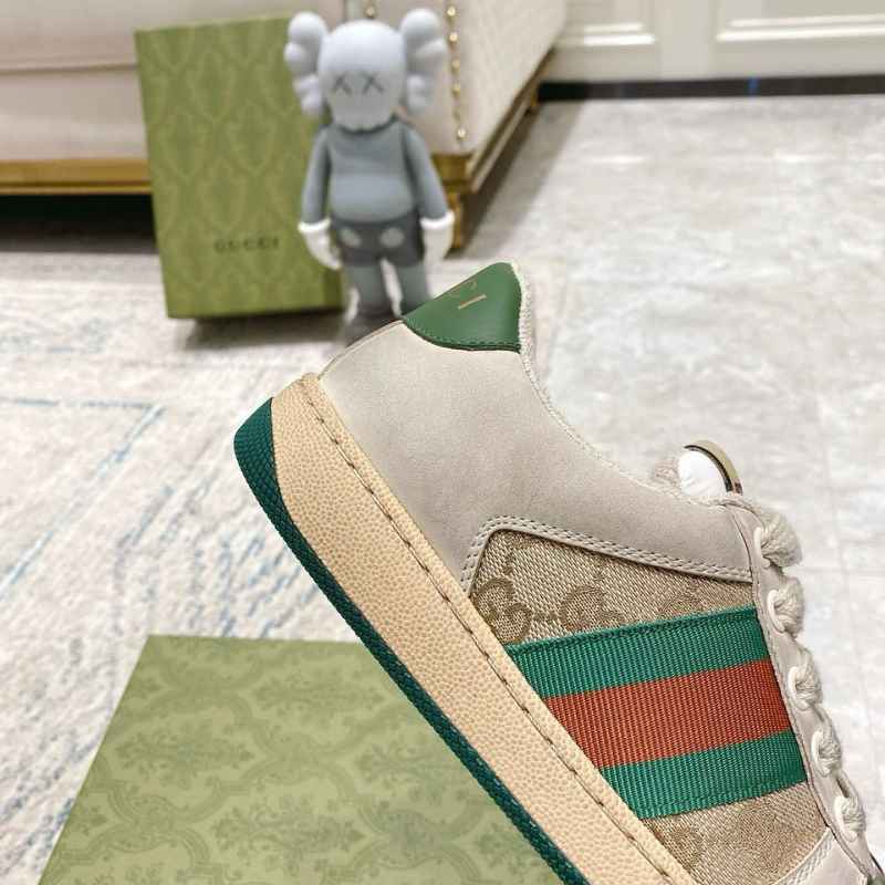 Gucci GG Canvas Screener