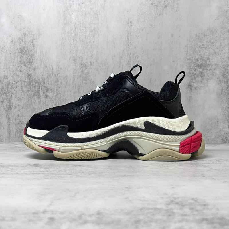 Balenciaga Triple S Black