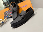 Louis Vuitton Major Loafer Preto