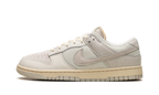 Nike Dunk Low Light Bone
