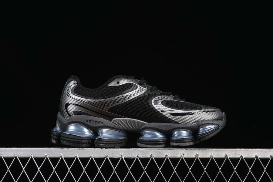 New Balance 2000 Black Grey