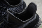 Adidas Yeezy 350 V2 Carbon