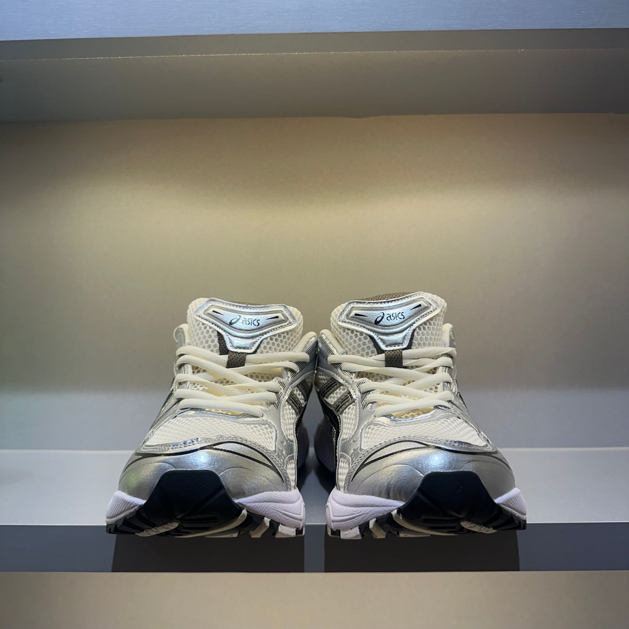 Asics Gel-Kayano 14 Cream Black Metallic Plum (Pronta Entrega)