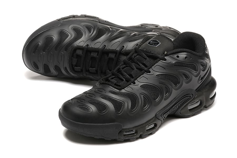 Air Max Plus TN Drift Triple Black