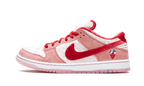 Nike SB Dunk Low Strangelove
